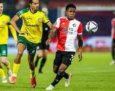 乐鱼网站-这也行？那不勒斯单刀错失费耶诺德状态回暖备战足总杯，阿森纳再遭质疑备战欧联的简单介绍